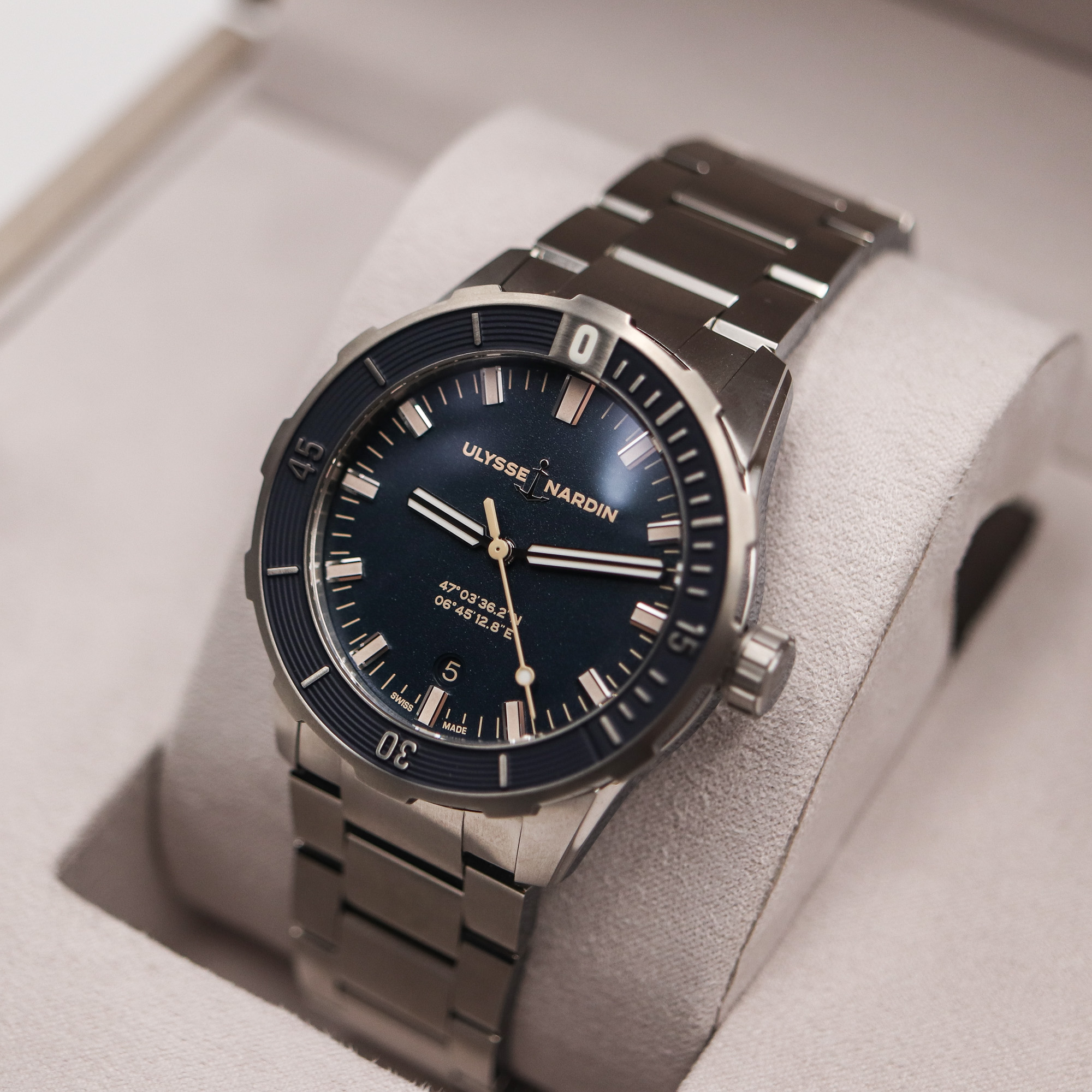 Ulysse nardin hotsell diver 42mm review