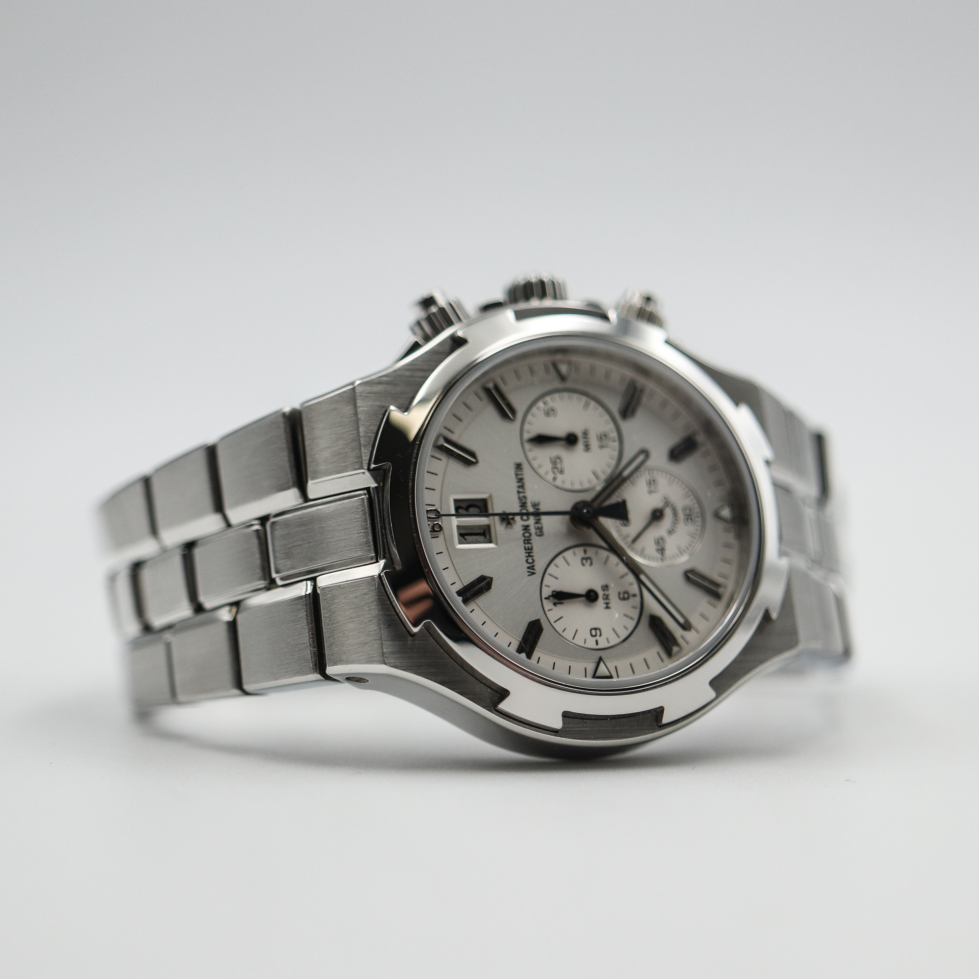 Vacheron constantin cheap overseas chronograph 49140