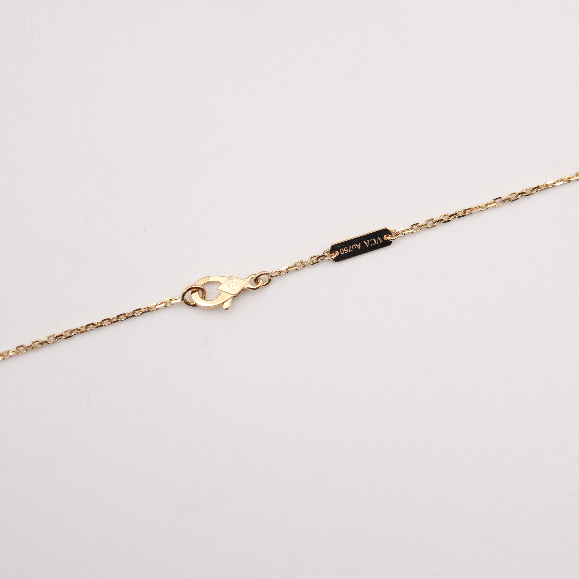 Van Cleef & Arpels Vintage Alhambra pendant