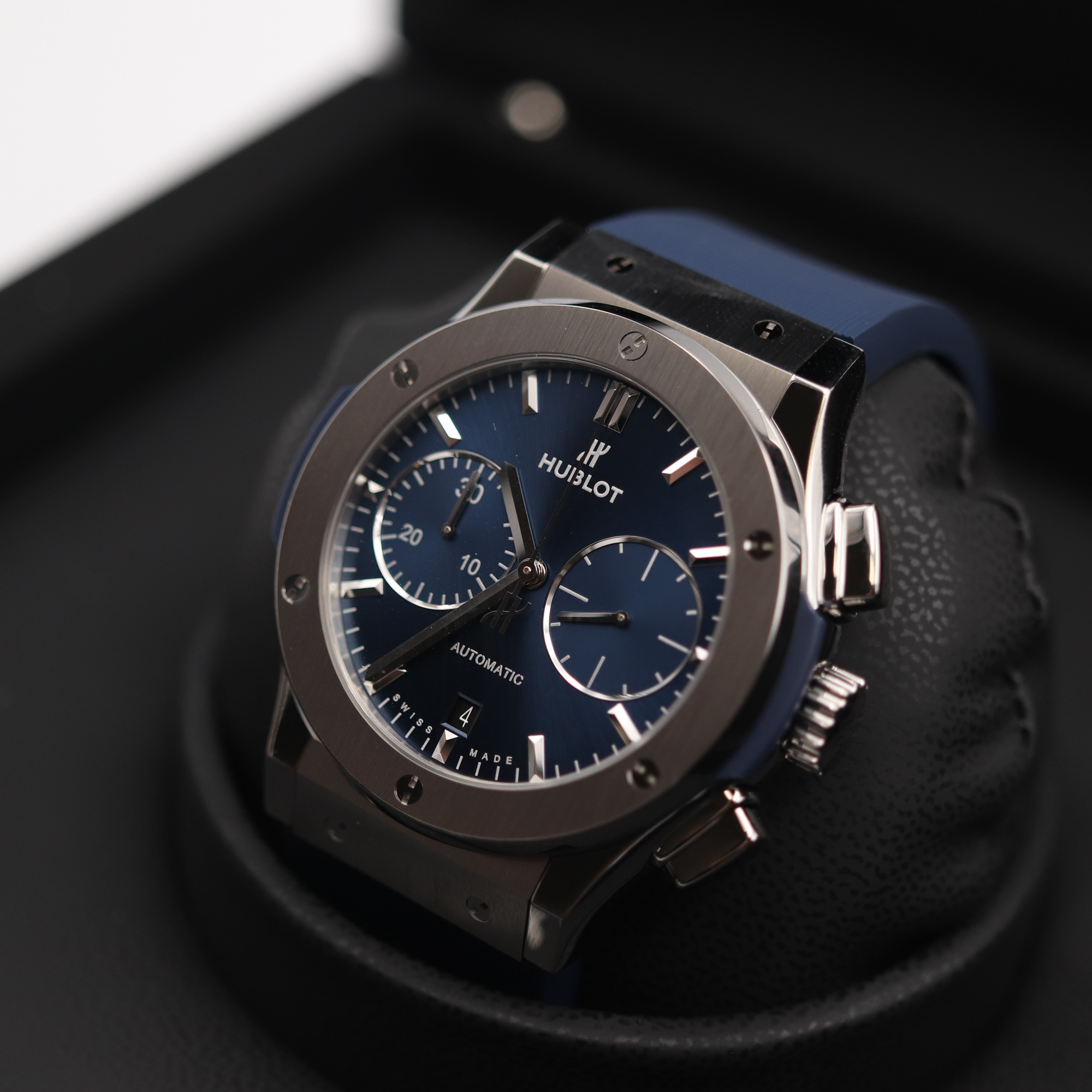 Hublot Classic Fusion 45 Titanium 