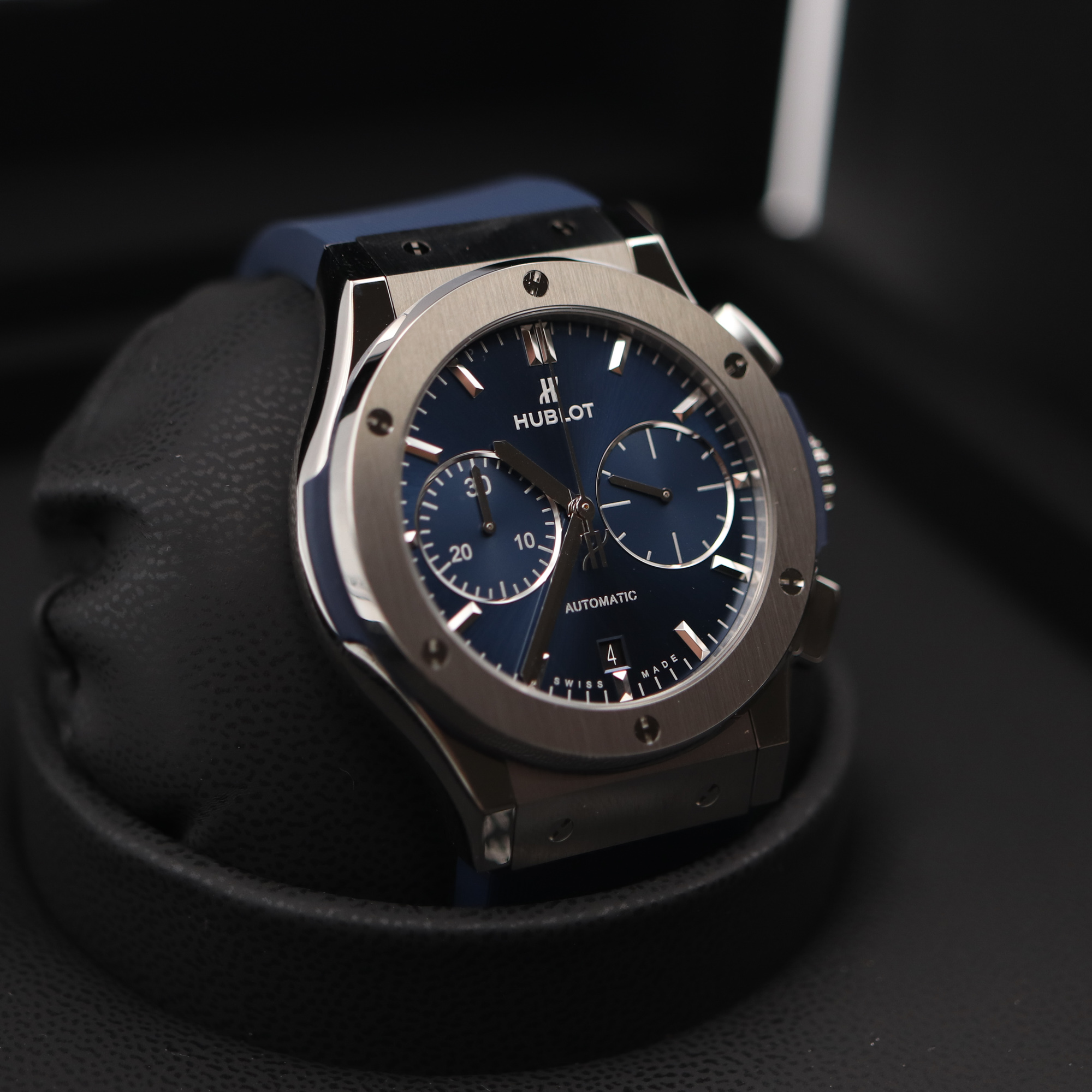 Hublot Classic Fusion 45 Titanium 