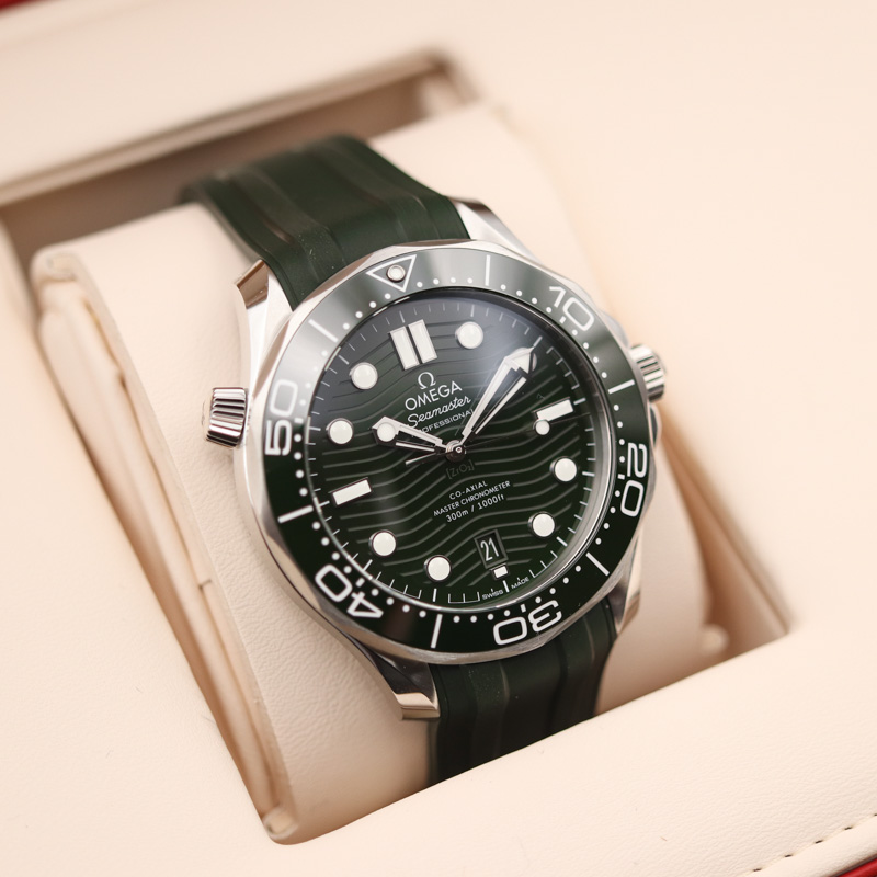 Omega Diver 300M Co-Axial Master Chronometer 42 mm