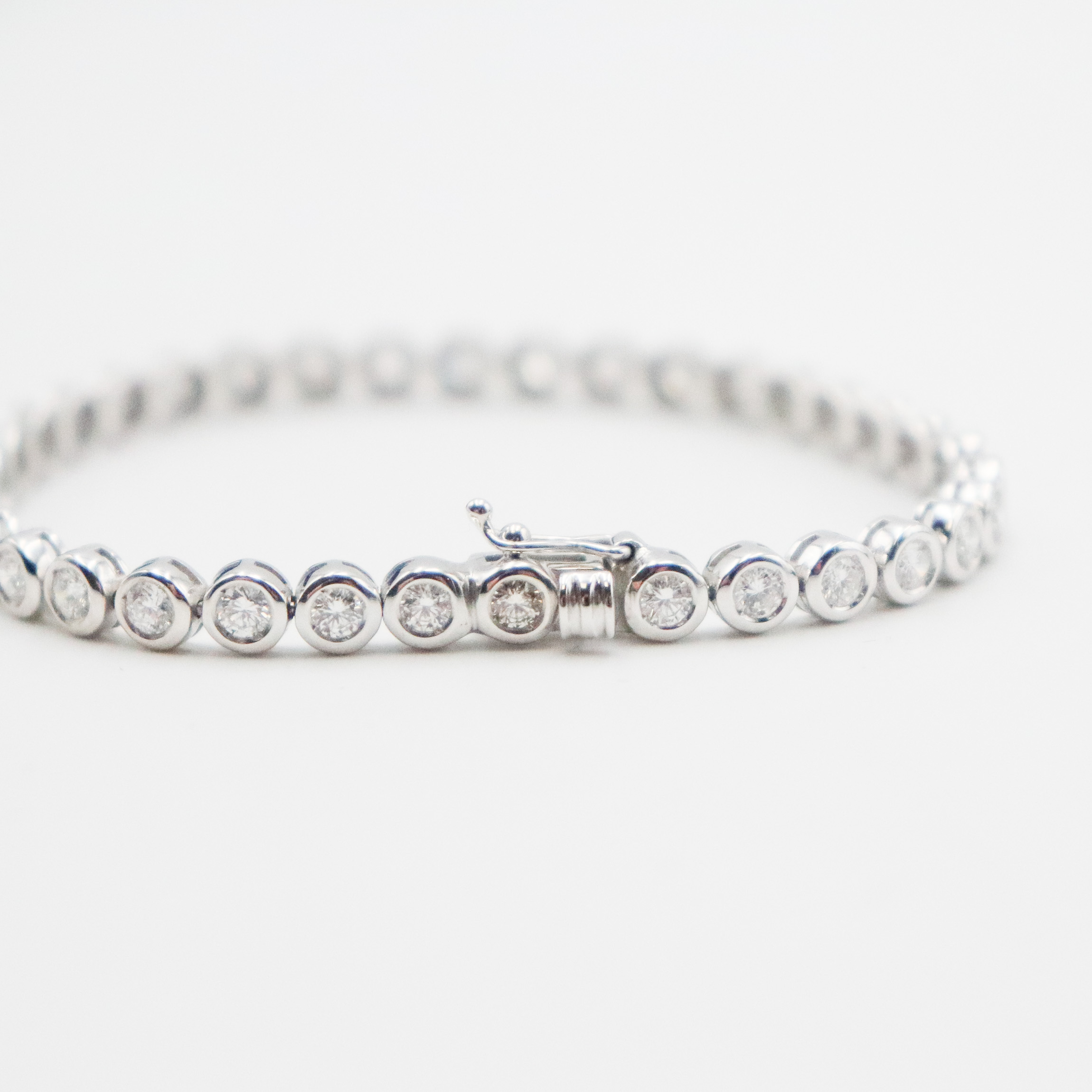 Jewellery Tennis Diamonds