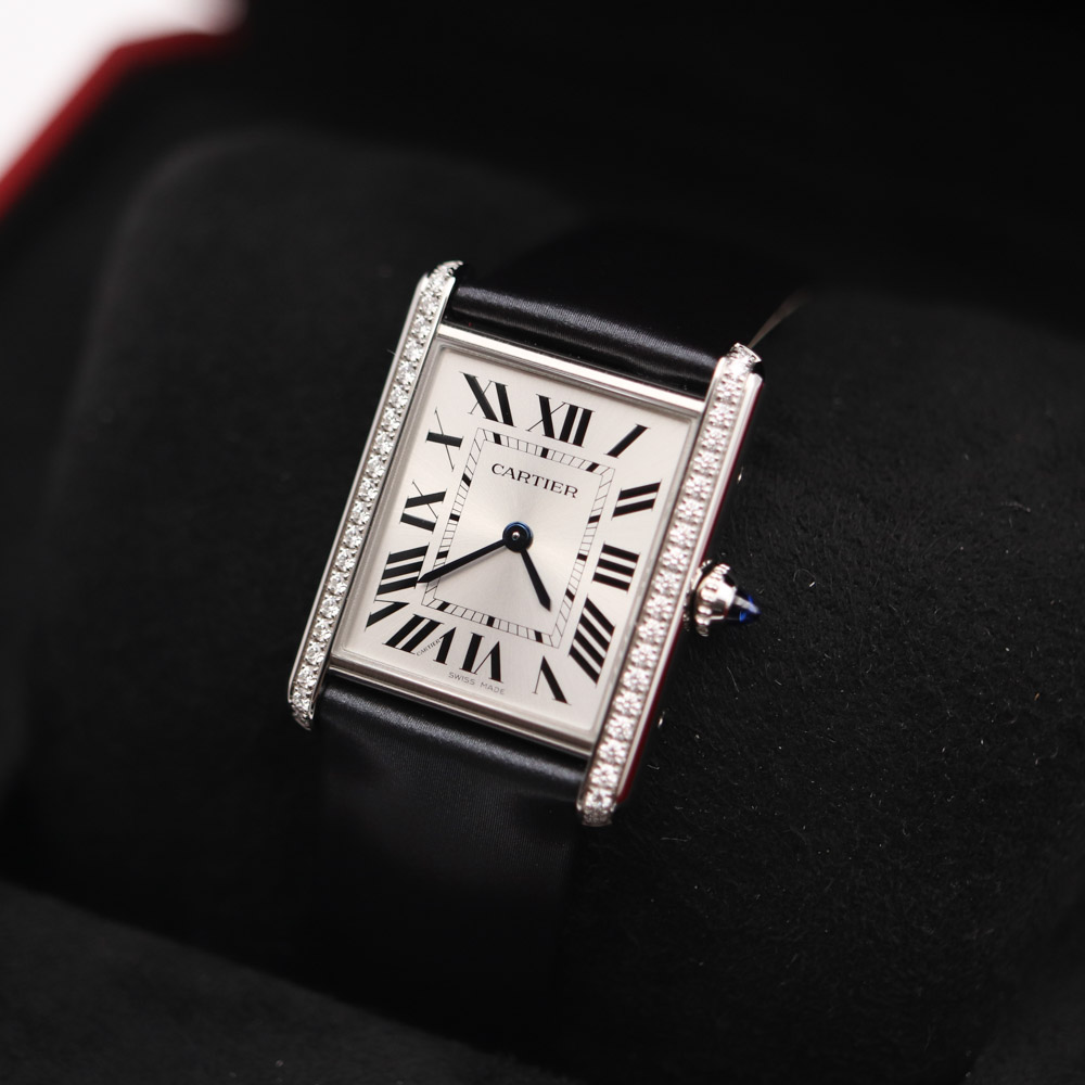 Cartier Tank Must Large