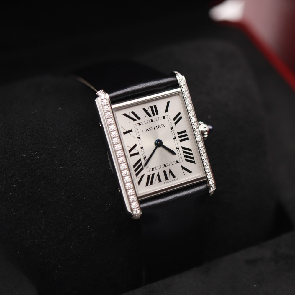 Cartier Tank Must Large