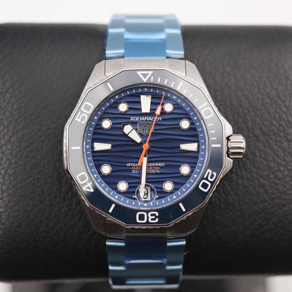 Tag Heuer Aquaracer Professional 300 Date