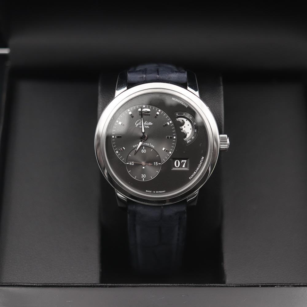 Glashutte PanoMaticLunar XL