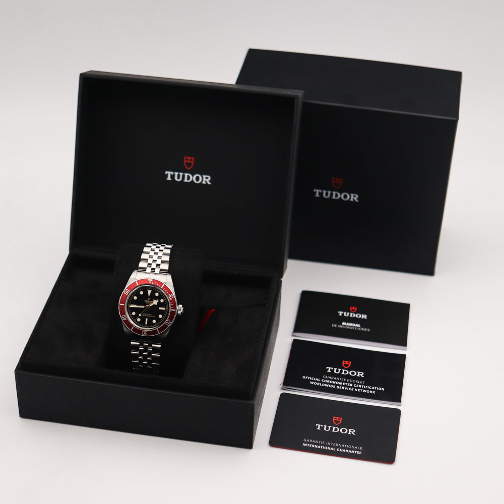 Tudor Black Bay