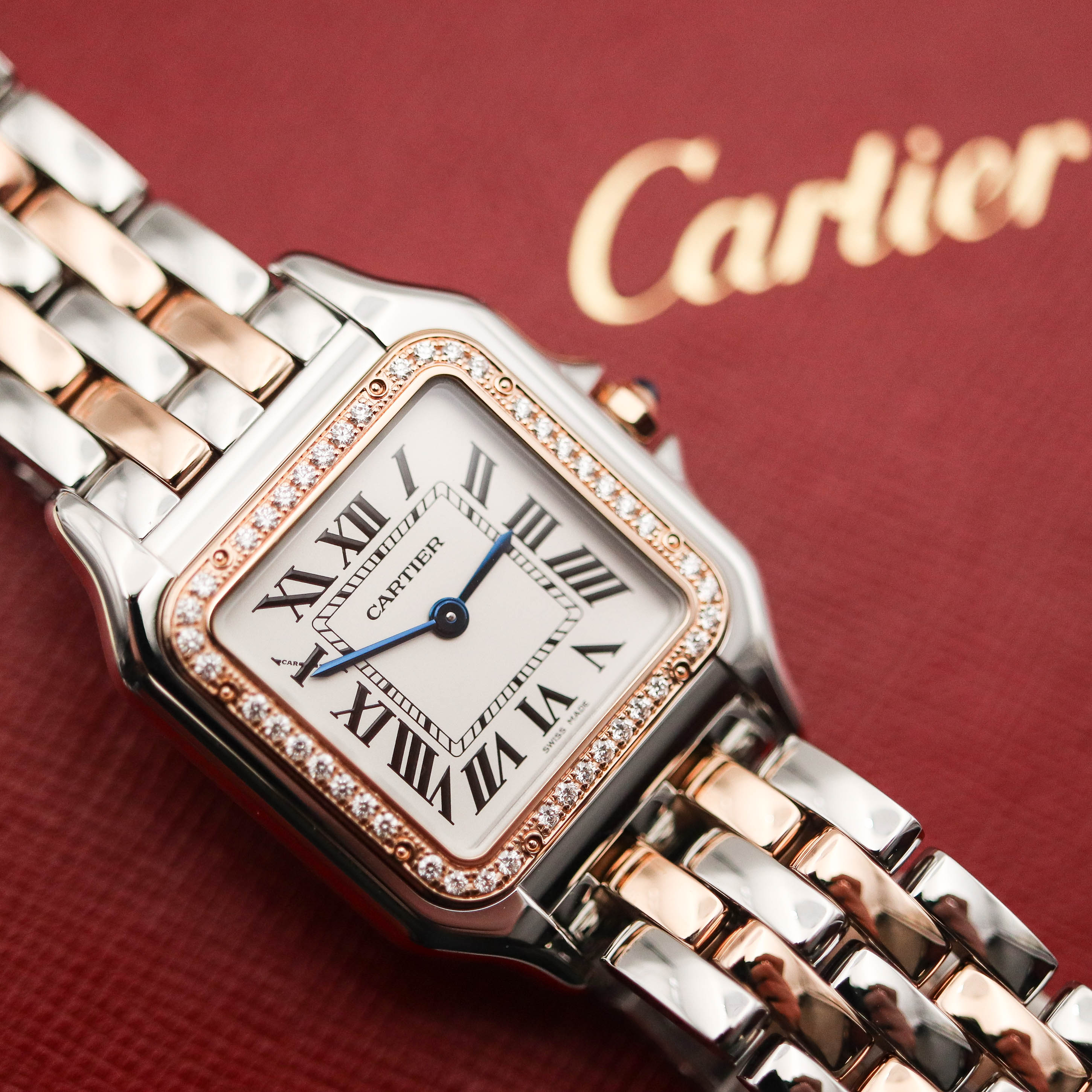 Cartier Panthere de Cartier Medium