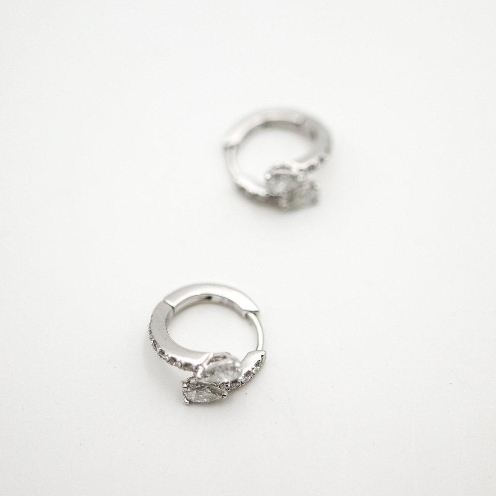 Graff Duet Diamond Hoop Earrings