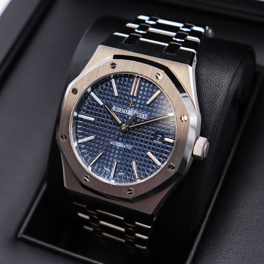 Royal Oak Automatic 41 Mm | Audemars Piguet | 15400ST.OO.1220ST.03