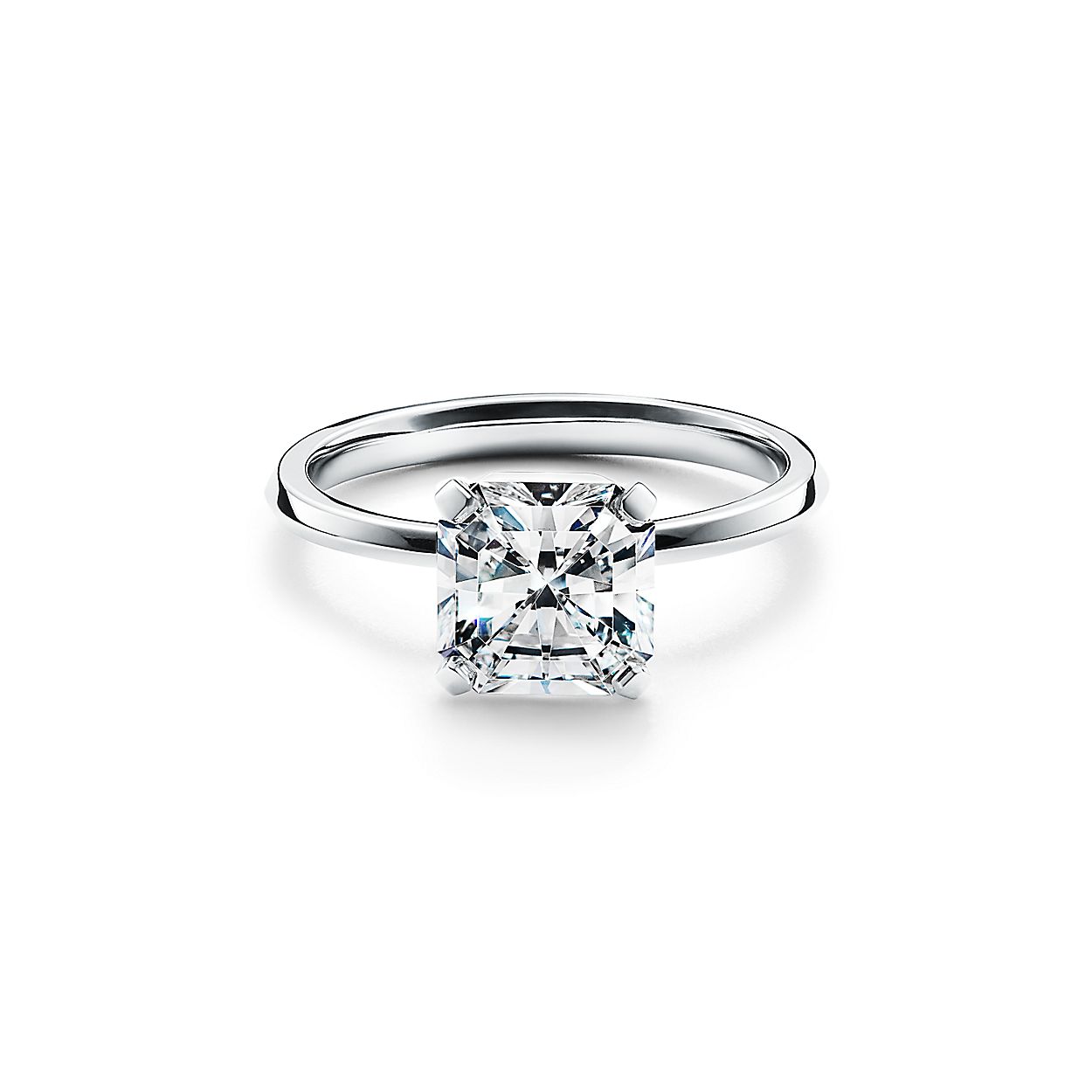 Tiffany & Co. Engagement Ring in Platinum